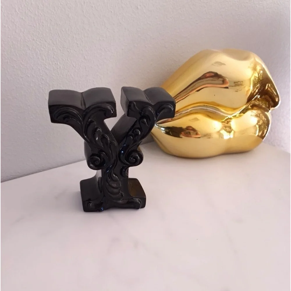 ✨NEW LETTER Y DECOR INITIAL Y DECOR ORNATE STUNNING Y✨